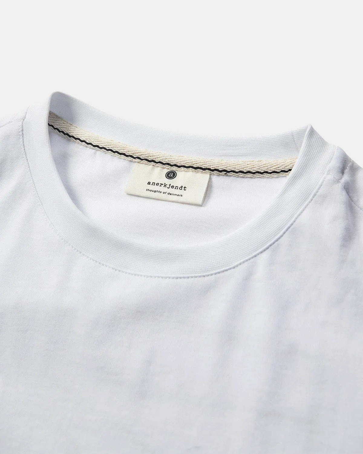 AKKIKKI CHAMONIX TEE - GOTS - Bright White