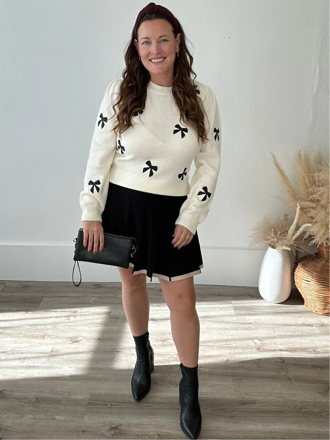 Bow Bead Sweater - Cream