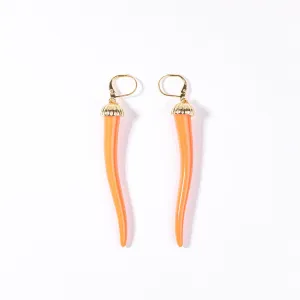 Light Coral Pepper Gold Wire Earring